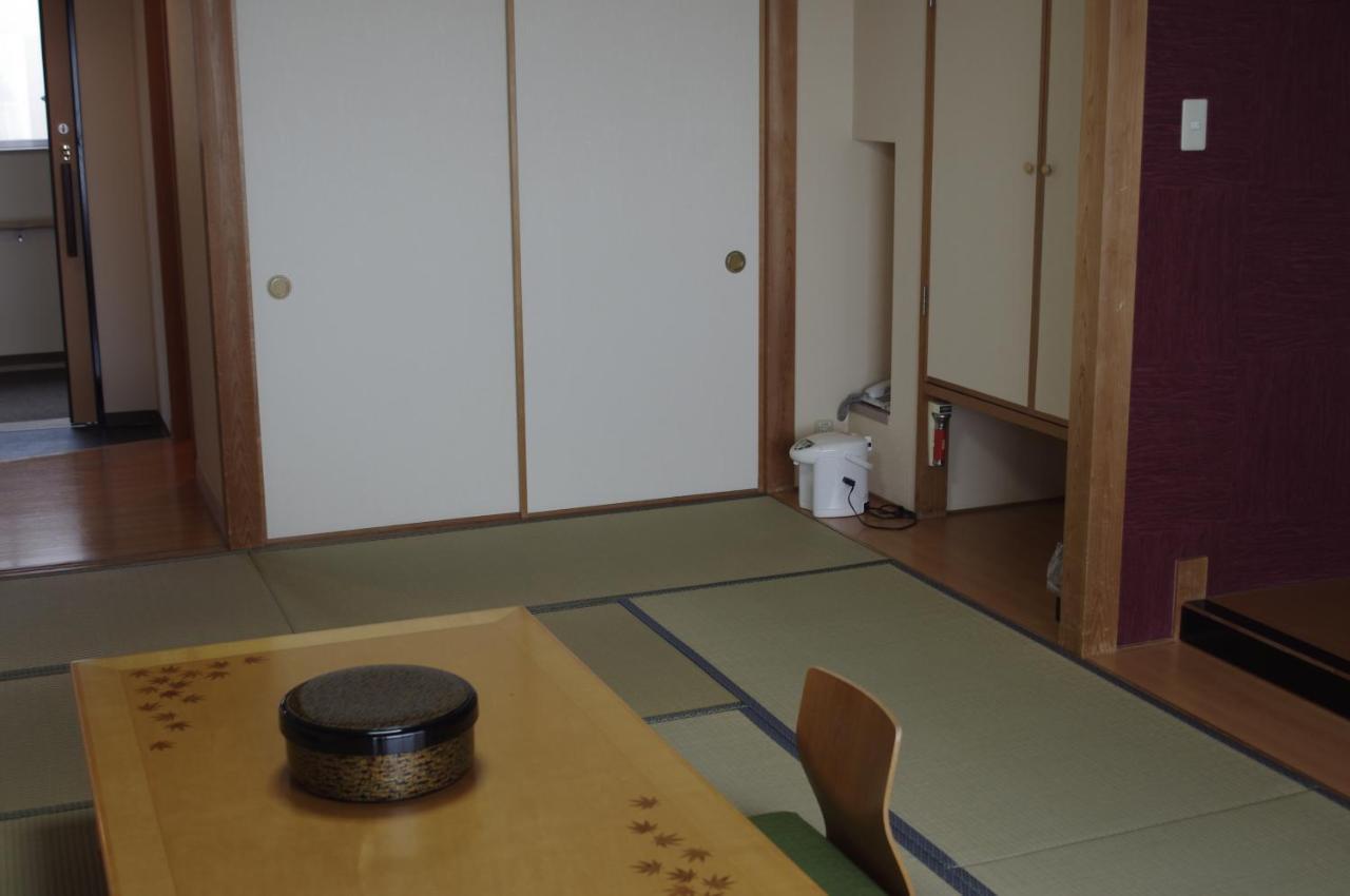 Hotel Villa Kuniszaki Kültér fotó