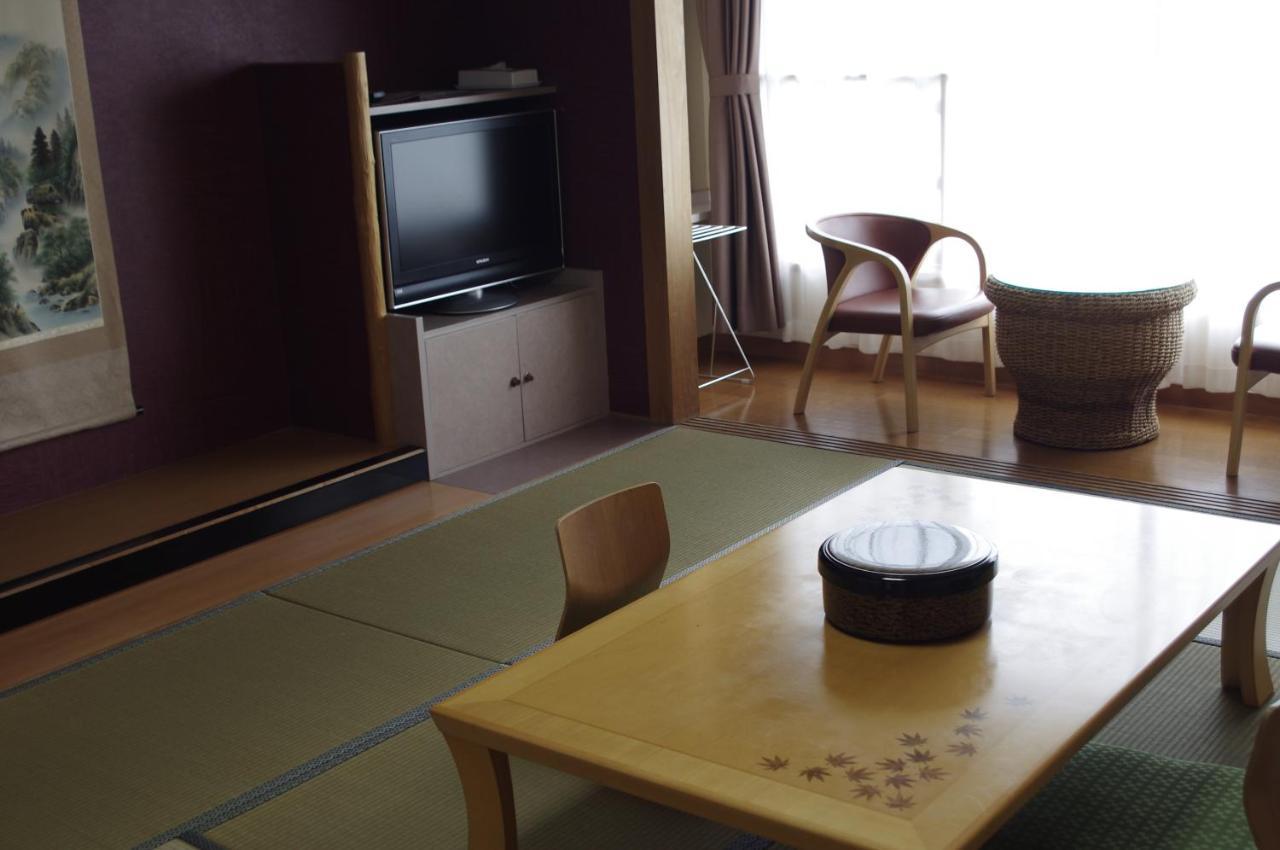 Hotel Villa Kuniszaki Kültér fotó